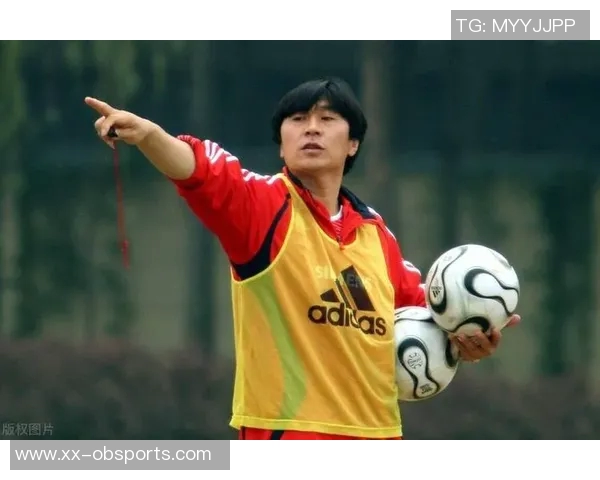 徐洋两度遭禁足回顾曾在鲁能足校崭露头角并入选国足引发贾秀全震惊 徐洋两度遭禁足回顾曾在鲁能足校崭露头角并入选国足引发贾秀全震惊